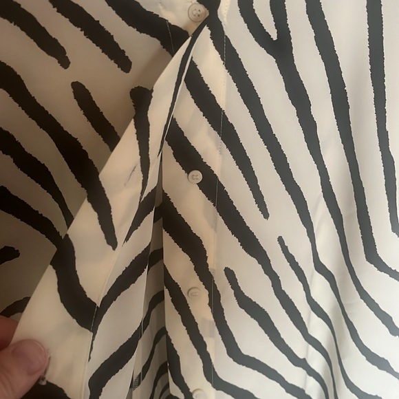 H&M Resort wear COVER UP /KAFTAN - Picture 2 of 5